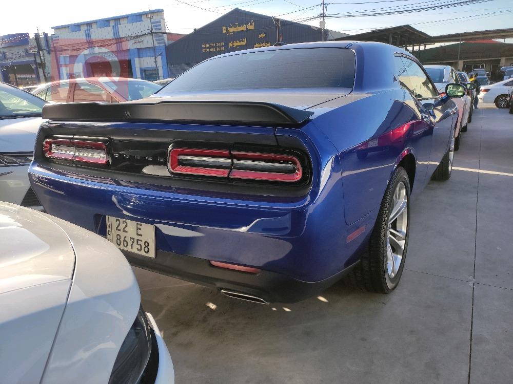 Dodge Challenger